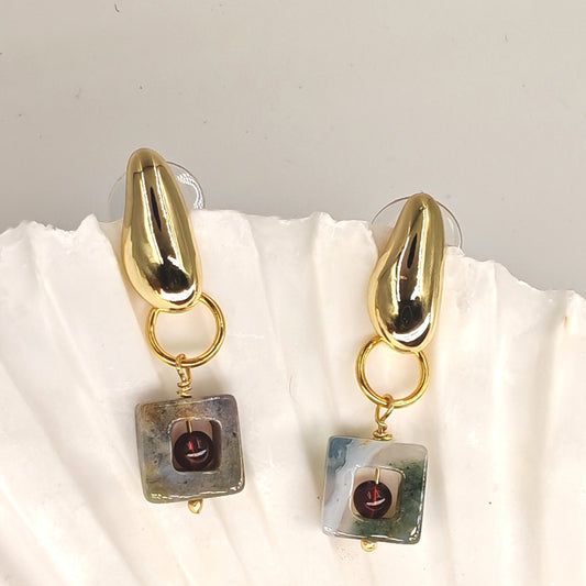 14K gold-plated stud earrings with Indian green agate and ruby red garnet