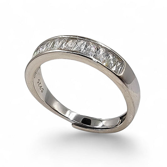 Close-up of zirconia strip and polished silver texture