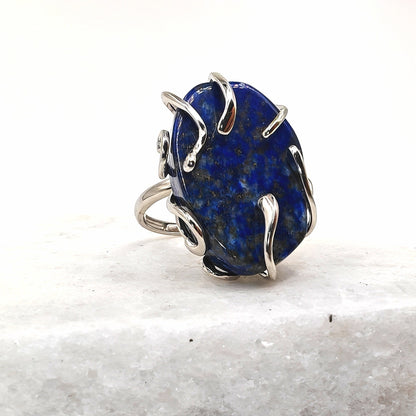 Top view of lapis lazuli ring showing depth and wirework