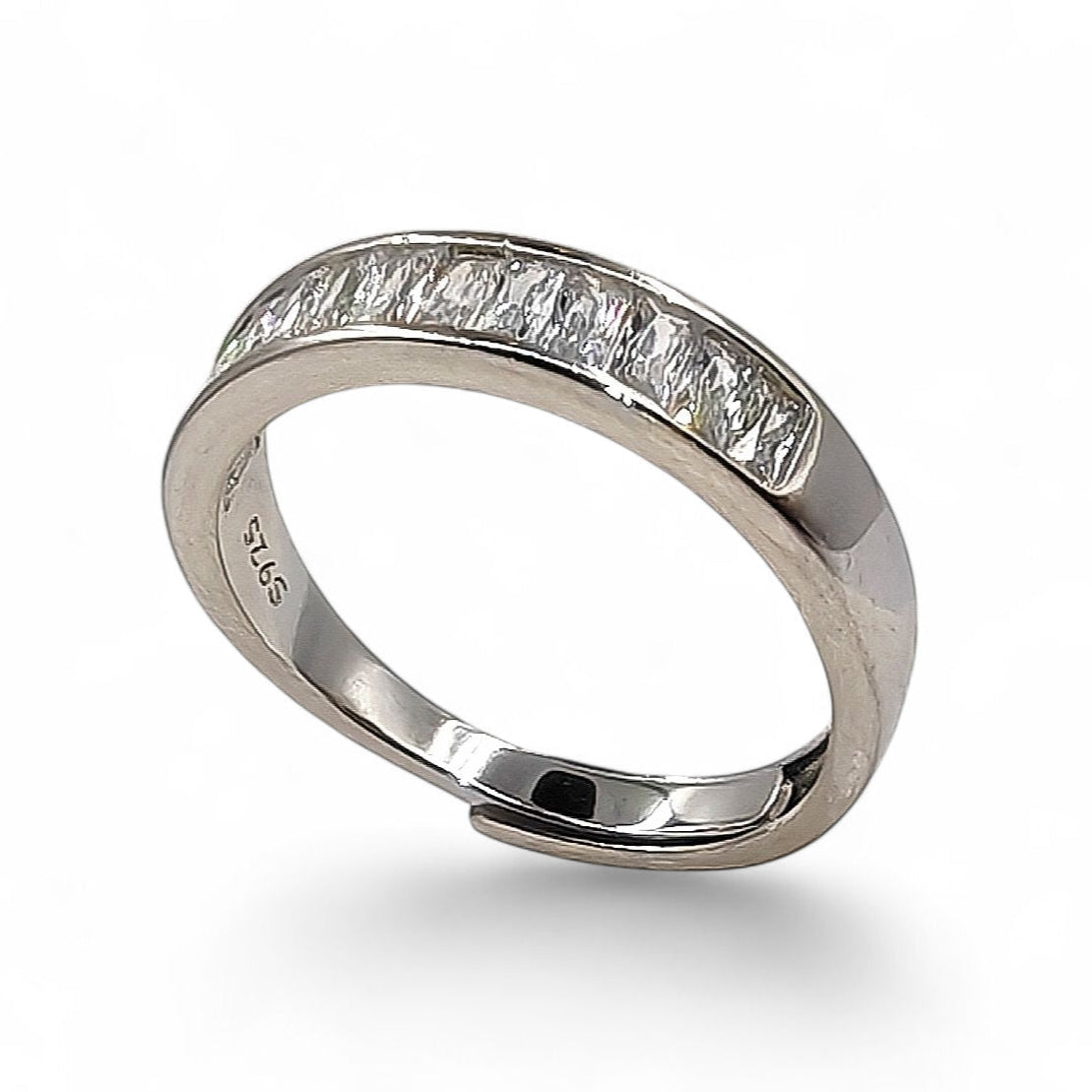 Close-up of zirconia strip and polished silver texture