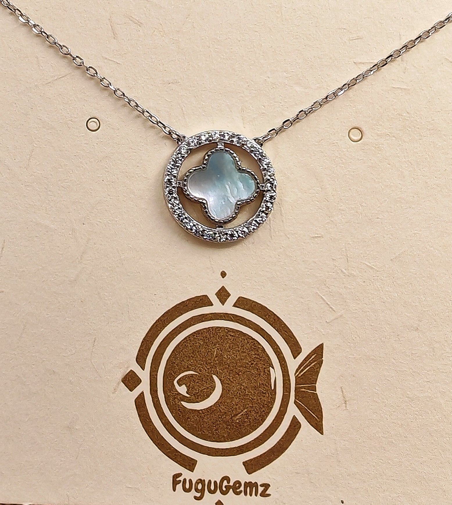 42cm 925 sterling silver necklace with mother-of-pearl cross pendant and zirconia crystal halo