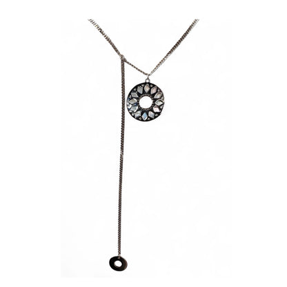 42cm 925 sterling silver lariat necklace with 16mm mother-of-pearl disc, zirconia inlay, and 9mm silver accent